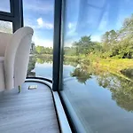 Palac Wieniawskich - Luksusowe, Caloroczne Glampingowe Nad Jeziorem, Prywatna Balia, Park 10ha Lodge Grodzisk Mazowiecki
