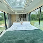 Lodge Palac Wieniawskich - Luksusowe, Caloroczne Glampingowe Nad Jeziorem, Prywatna Balia, Park 10ha *