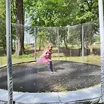 Palac Wieniawskich - Luksusowe, Caloroczne Glampingowe Nad Jeziorem, Prywatna Balia, Park 10ha *