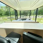 Palac Wieniawskich - Luksusowe, Caloroczne Glampingowe Nad Jeziorem, Prywatna Balia, Park 10ha Lodge Grodzisk Mazowiecki