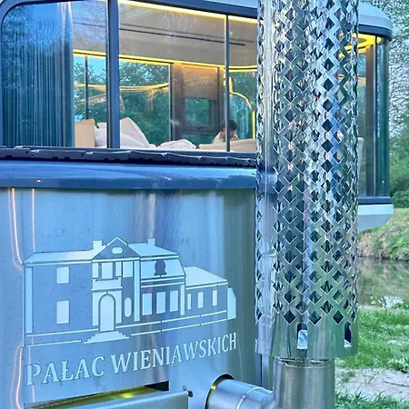 Domek letniskowy Pałac Wieniawskich - Luksusowe, Całoroczne Glampingowe Nad Jeziorem, Prywatna Balia, Park 10ha Grodzisk Mazowiecki