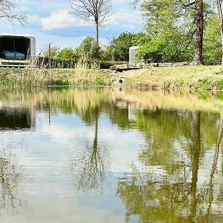 Lodge Palac Wieniawskich - Luksusowe, Caloroczne Glampingowe, Prywatna Balia, Park 10ha *