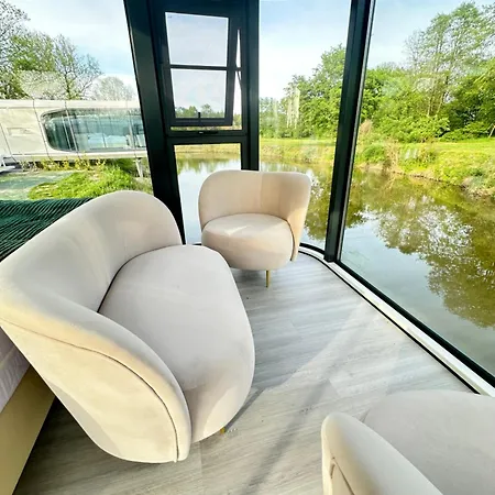 بيت خشبي Palac Wieniawskich - Luksusowe, Caloroczne Glampingowe Nad Jeziorem, Prywatna Balia, Park 10ha غرودزيسك مازوفيتسكي