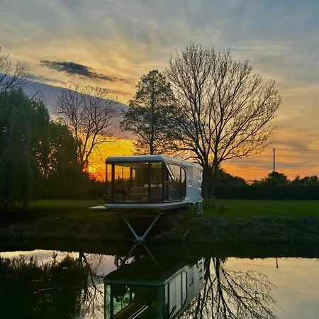 Palac Wieniawskich - Luksusowe, Caloroczne Glampingowe Nad Jeziorem, Prywatna Balia, Park 10ha *