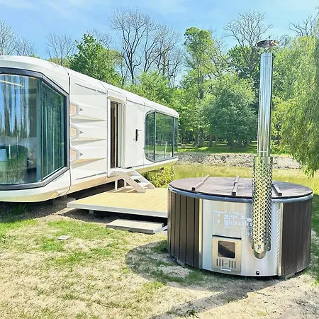 Palac Wieniawskich - Luksusowe, Caloroczne Glampingowe, Prywatna Balia, Park 10ha *