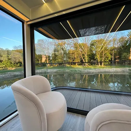 Palac Wieniawskich - Luksusowe, Caloroczne Glampingowe Nad Jeziorem, Prywatna Balia, Park 10ha * غرودزيسك مازوفيتسكي