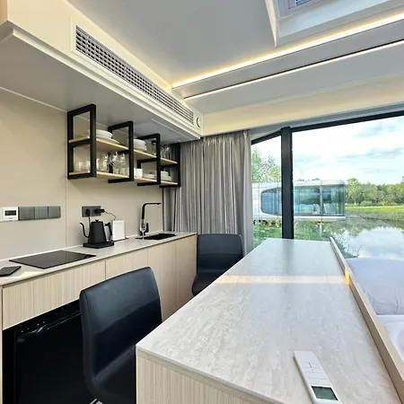 Pałac Wieniawskich - Luksusowe, Całoroczne Glampingowe Nad Jeziorem, Prywatna Balia, Park 10ha Grodzisk Mazowiecki