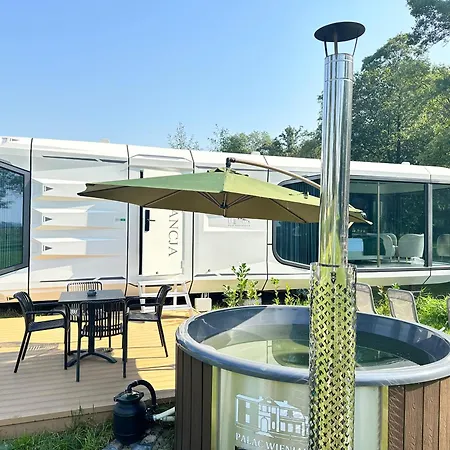 Palac Wieniawskich - Luksusowe, Caloroczne Glampingowe, Prywatna Balia, Park 10ha *