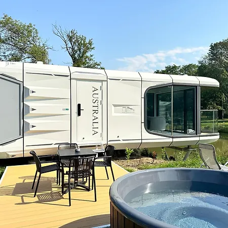 Palac Wieniawskich - Luksusowe, Caloroczne Glampingowe Nad Jeziorem, Prywatna Balia, Park 10ha