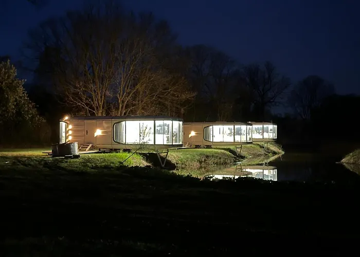 Lodge Palac Wieniawskich - Luksusowe, Caloroczne Glampingowe Nad Jeziorem, Prywatna Balia, Park 10ha