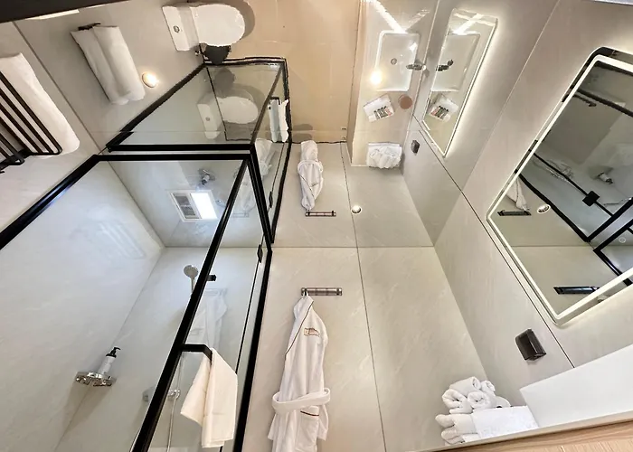 Lodge Palac Wieniawskich - Luksusowe, Caloroczne Glampingowe Nad Jeziorem, Prywatna Balia, Park 10ha *