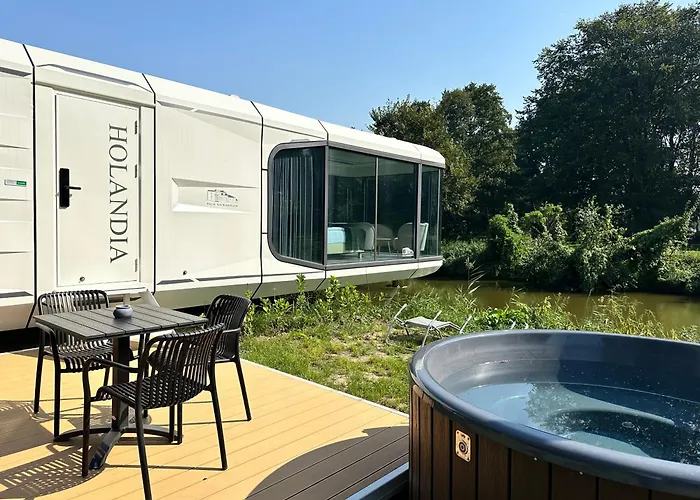 Lodge Palac Wieniawskich - Luksusowe, Caloroczne Glampingowe Nad Jeziorem, Prywatna Balia, Park 10ha Grodzisk Mazowiecki