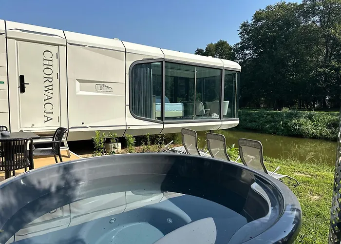 Lodge Palac Wieniawskich - Luksusowe, Caloroczne Glampingowe Nad Jeziorem, Prywatna Balia, Park 10ha Grodzisk Mazowiecki