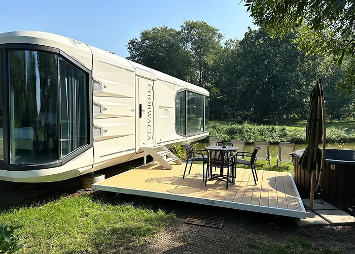 Palac Wieniawskich - Luksusowe, Caloroczne Glampingowe Nad Jeziorem, Prywatna Balia, Park 10ha *