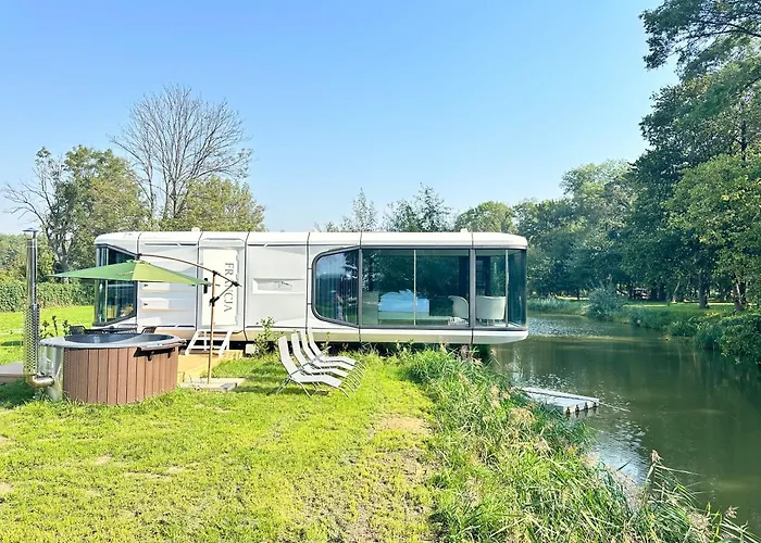 Lodge Palac Wieniawskich - Luksusowe, Caloroczne Glampingowe Nad Jeziorem, Prywatna Balia, Park 10ha Grodzisk Mazowiecki